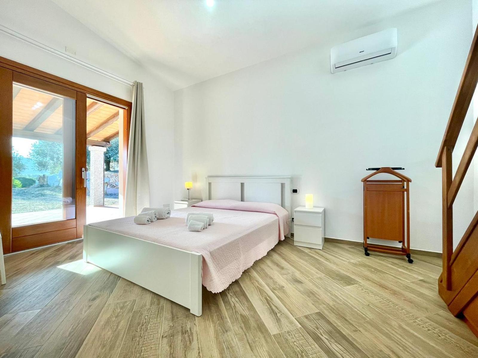 Cronta Apartments Bari Sardo Luaran gambar